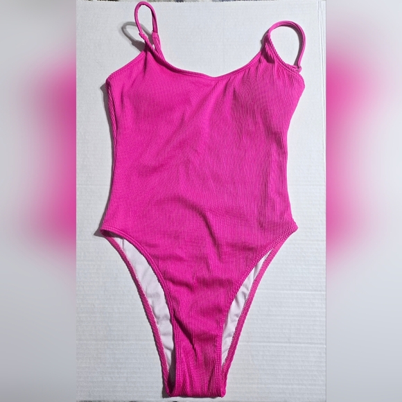Hot Pink High Hip 1 Piece Ribbed Swimsuit Womens Small NWOT - Picture 1 of 7